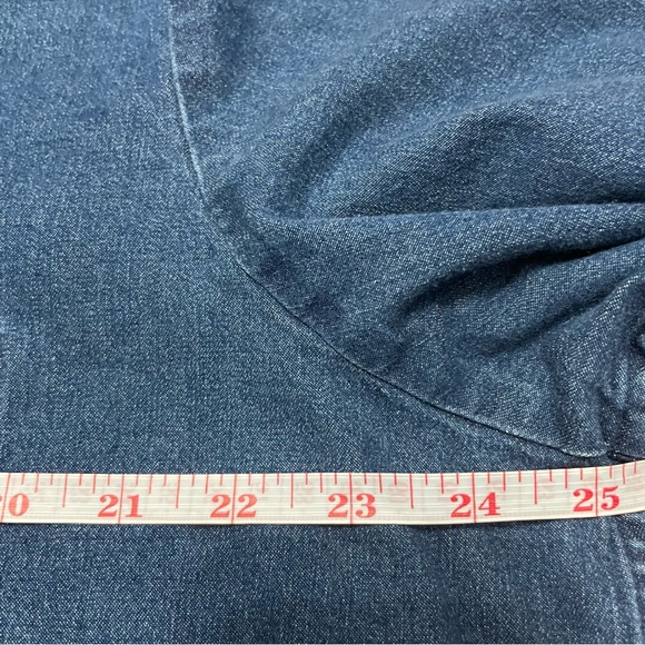 Charter Club Soft Denim Button Down Shirt Women’s  18W - Picture 8 of 8